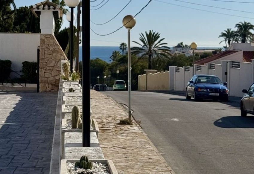 2 sovrum Lägenhet till salu i Orihuela Costa med pool - 169 995 € (Ref: 9610277)