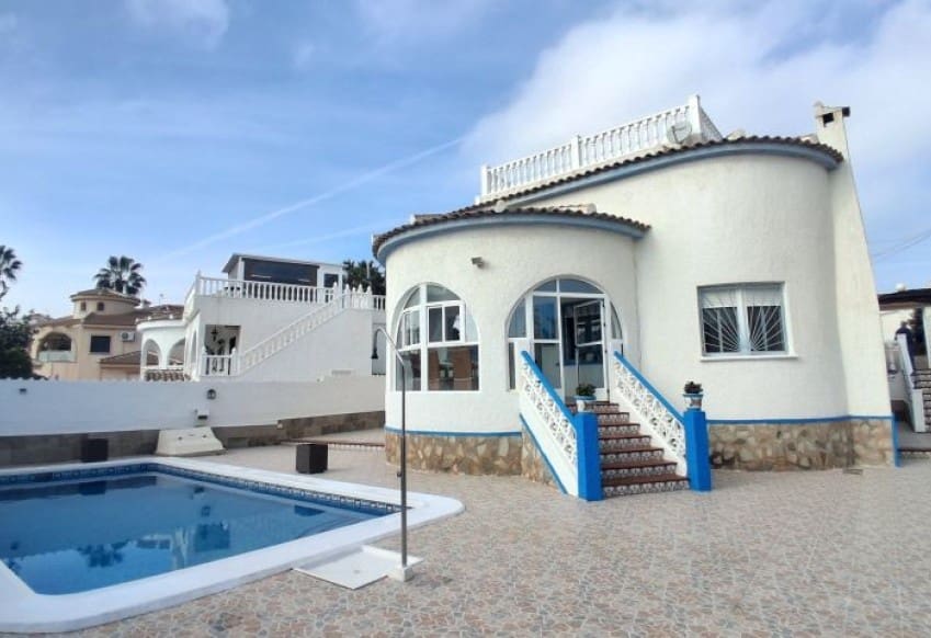 Chalet de 5 habitaciones en Rojales en venta con piscina - 539.995 € (Ref: 9610278)