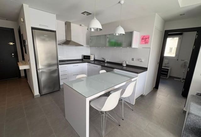 2 chambre Appartement à vendre à Torrevieja avec piscine - 369 995 € (Ref: 9610279)