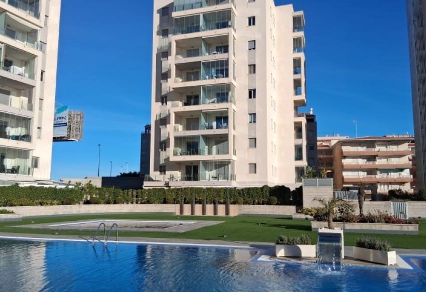 2 chambre Appartement à vendre à Torrevieja avec piscine - 369 995 € (Ref: 9610279)