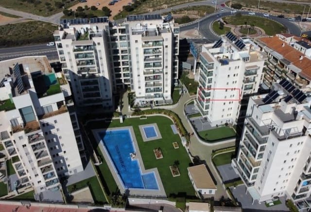 2 sypialnia Apartament na sprzedaż w Torrevieja z basenem - 362 995 € (Ref: 9610279)