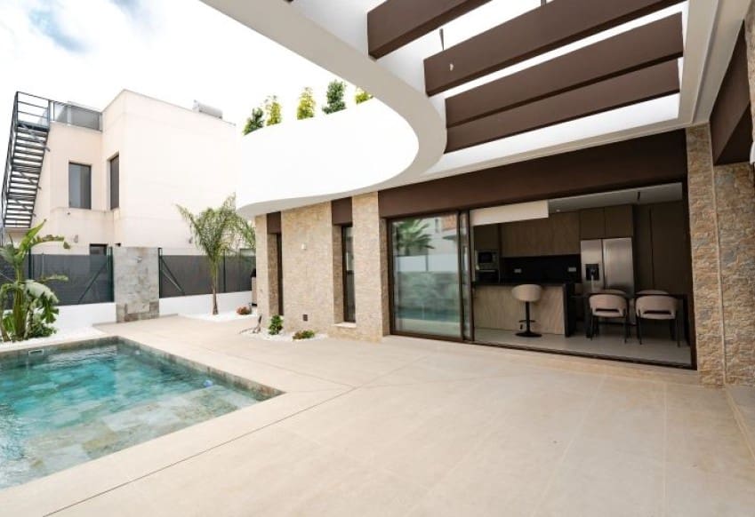 3 camera da letto Villa in vendita in Almoradi - 429.000 € (Rif: 9610280)