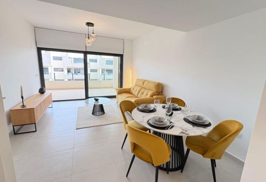 Apartamento de 2 habitaciones en Orihuela Costa en venta con piscina - 287.000 € (Ref: 9610283)