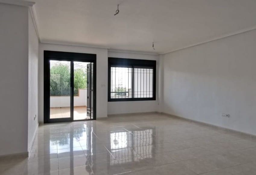 2 bedroom Apartment for sale in Orihuela Costa with pool - € 212,350 (Ref: 9610284)