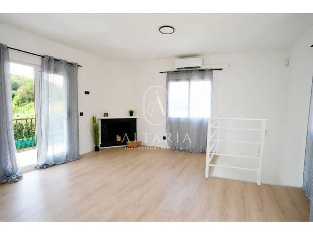5 soveværelse Villa til salg i Sant Feliu de Guíxols med swimmingpool garage - € 560.000 (Ref: 10004963)