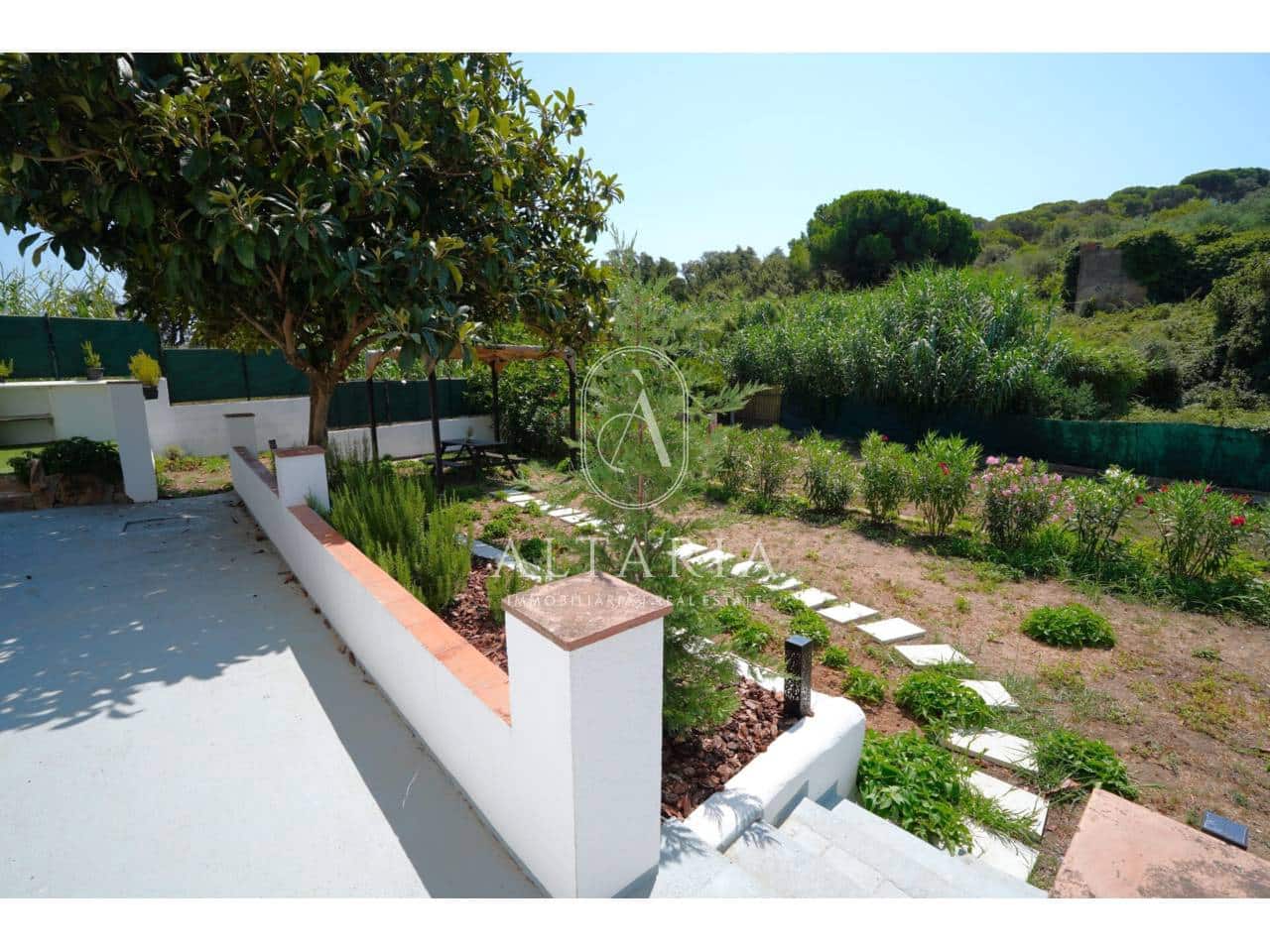 5 soveværelse Villa til salg i Sant Feliu de Guixols med swimmingpool garage - € 560.000 (Ref: 10004963)