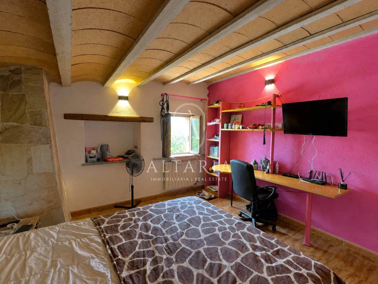 4 bedroom Finca/Country House for sale in Tordera with pool garage - € 595,000 (Ref: 10012723)