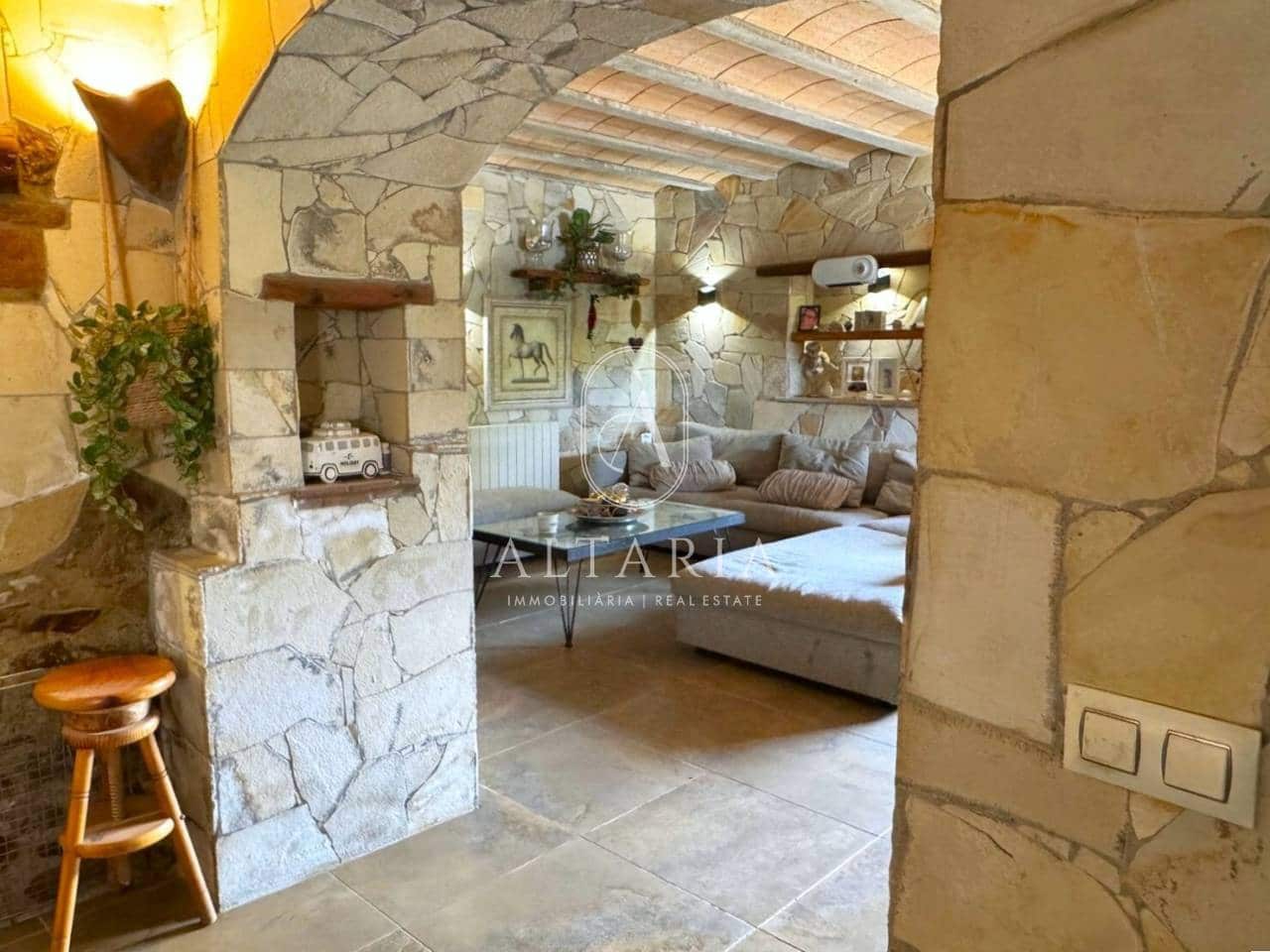 4 bedroom Finca/Country House for sale in Tordera with pool garage - € 595,000 (Ref: 10012723)