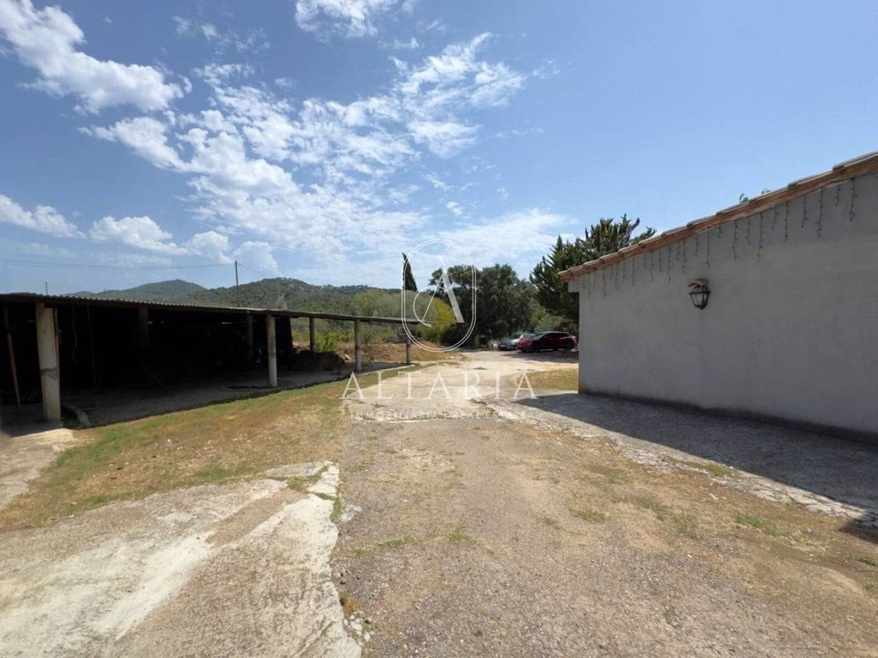 4 bedroom Finca/Country House for sale in Tordera with pool garage - € 595,000 (Ref: 10012723)