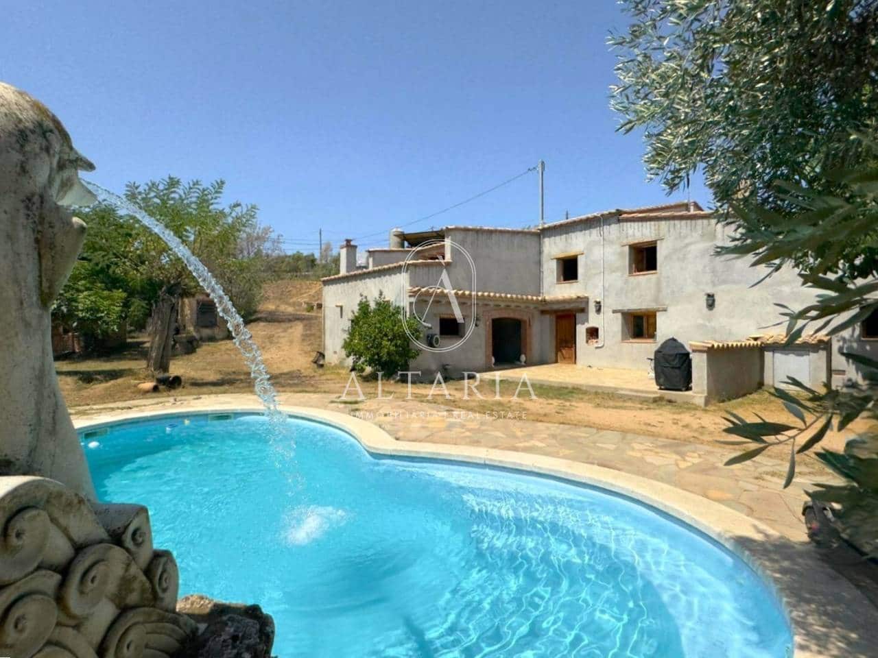 4 bedroom Finca/Country House for sale in Tordera with pool garage - € 595,000 (Ref: 10012723)