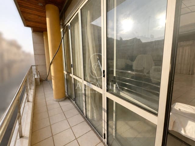 Local Comercial de 3 habitaciones en Malgrat de Mar en venta con garaje - 255.000 € (Ref: 10027697)
