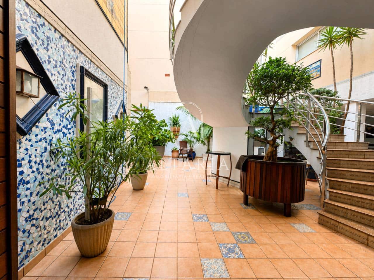 Local Comercial de 3 habitaciones en Malgrat de Mar en venta con garaje - 255.000 € (Ref: 10027697)