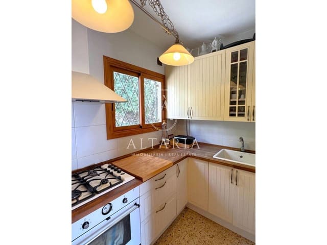3 camera da letto Villa in vendita in Pineda de Mar con piscina garage - 280.000 € (Rif: 10050511)