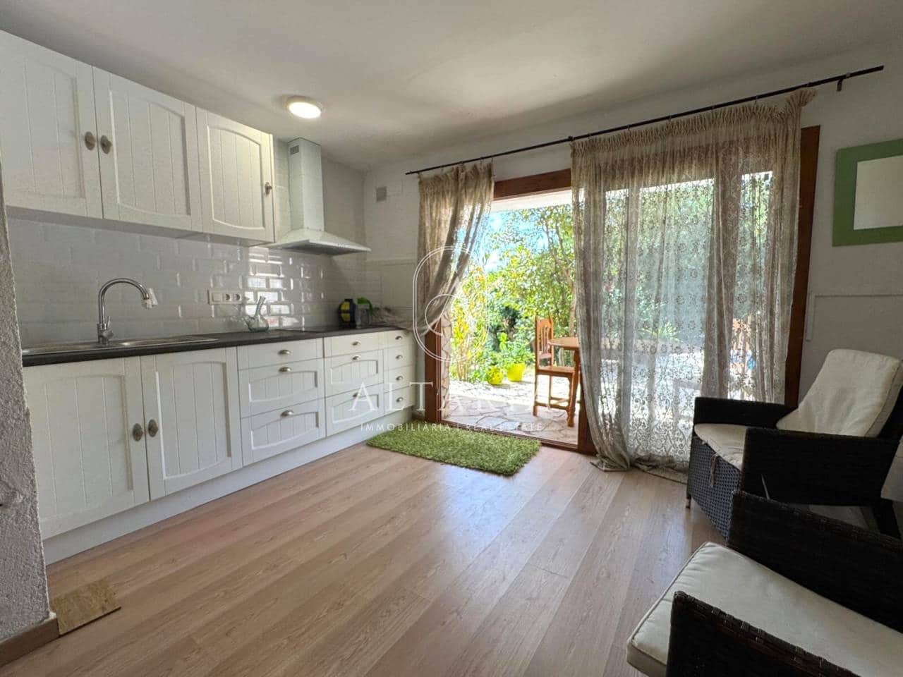 3 camera da letto Villa in vendita in Pineda de Mar con piscina garage - 280.000 € (Rif: 10050511)