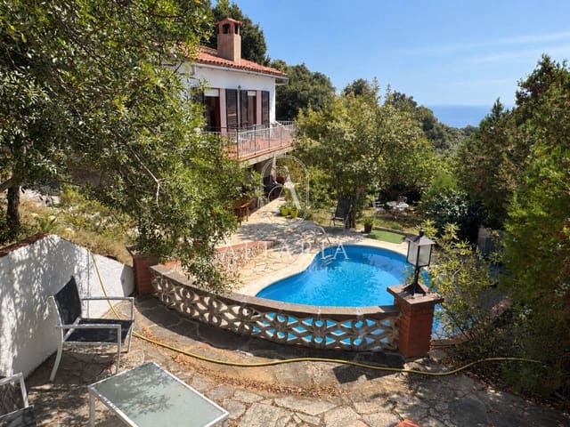 3 camera da letto Villa in vendita in Pineda de Mar con piscina garage - 280.000 € (Rif: 10050511)