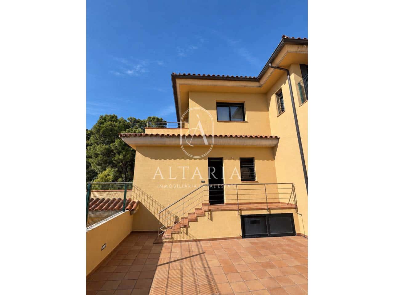 4 sypialnia Willa na sprzedaż w Santa Susanna z garażem - 449 000 € (Ref: 10077352)