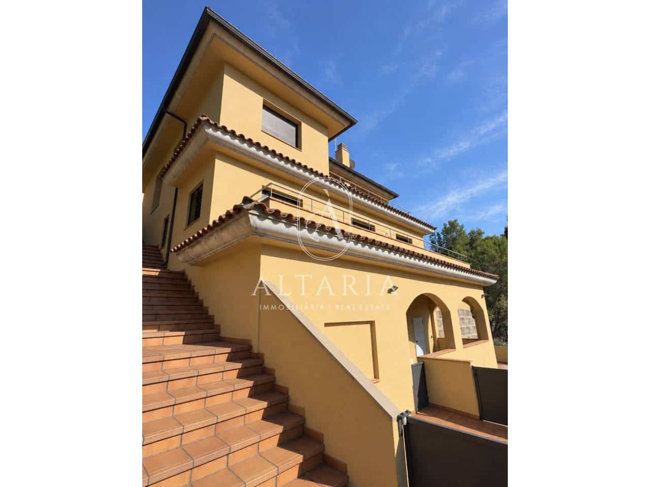 4 sypialnia Willa na sprzedaż w Santa Susanna z garażem - 449 000 € (Ref: 10077352)