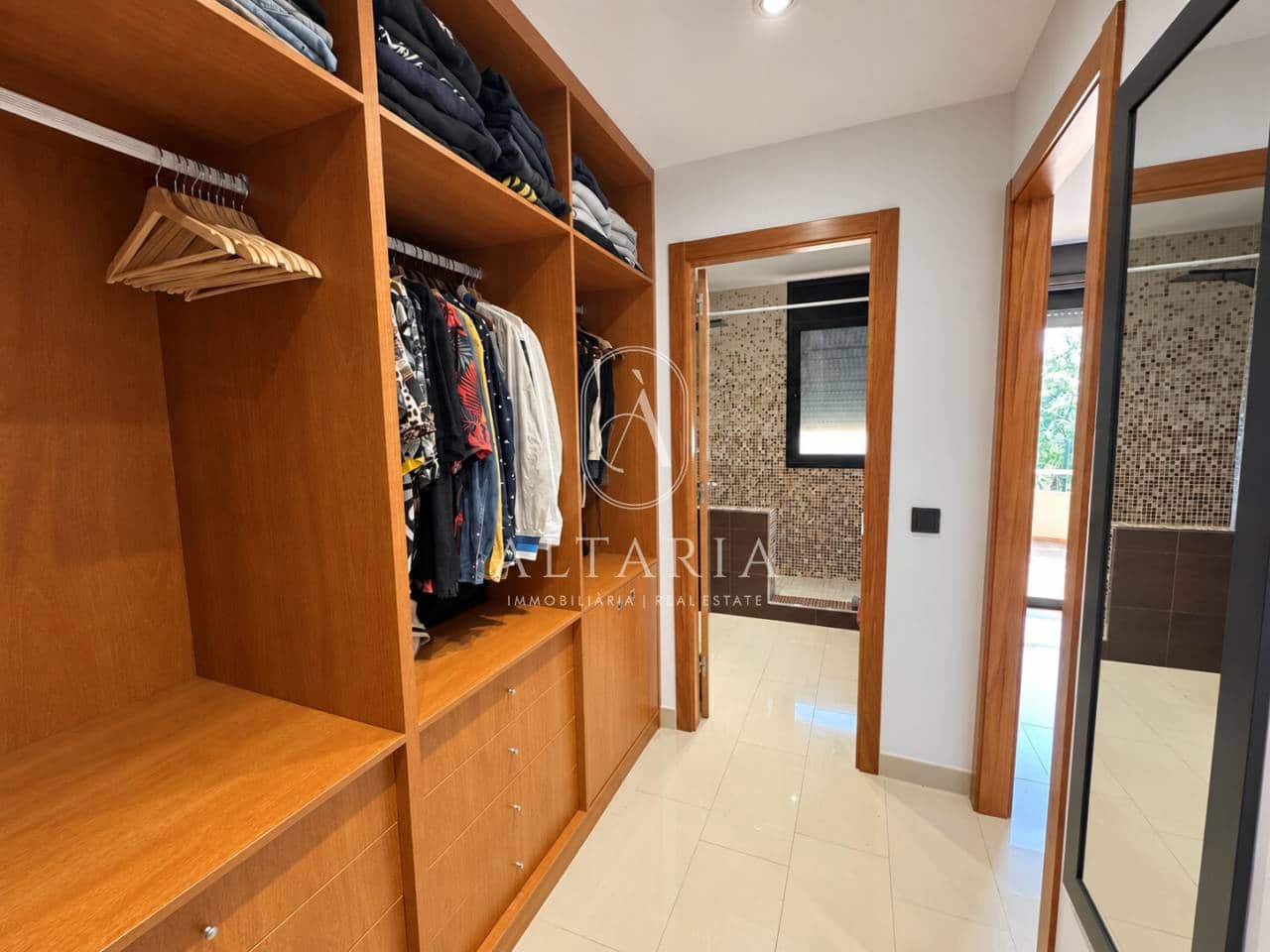4 sypialnia Willa na sprzedaż w Santa Susanna z garażem - 449 000 € (Ref: 10077352)
