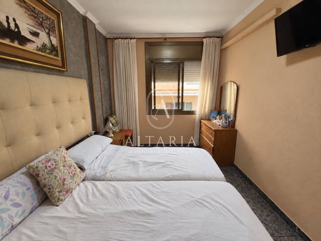 3 sovrum Lägenhet till salu i Badalona - 227 000 € (Ref: 10085379)