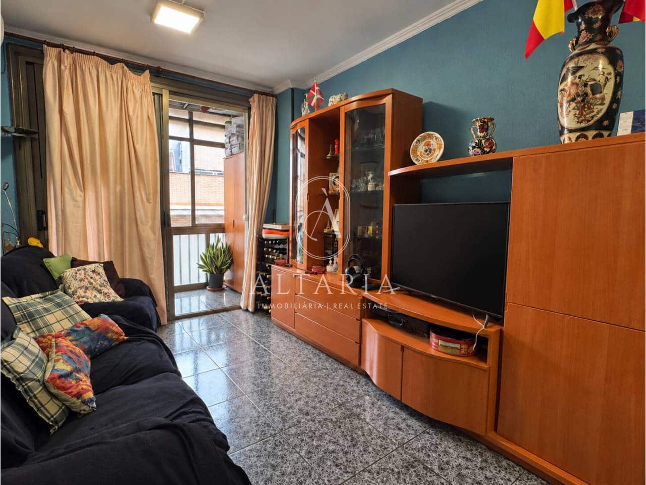 3 sovrum Lägenhet till salu i Badalona - 227 000 € (Ref: 10085379)