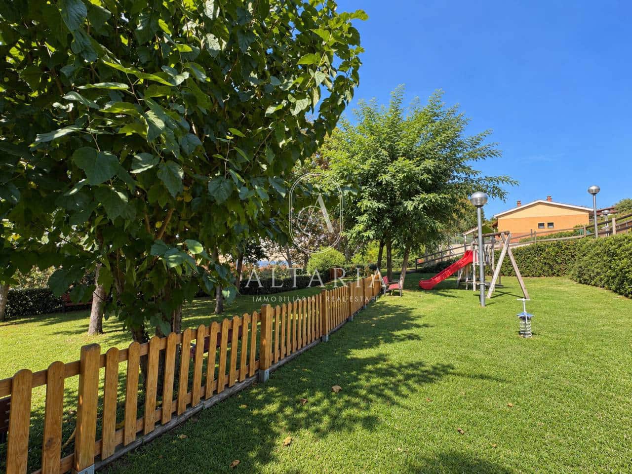 4 bedroom Semi-detached Villa for sale in Arenys de Mar with pool garage - € 648,000 (Ref: 10110464)