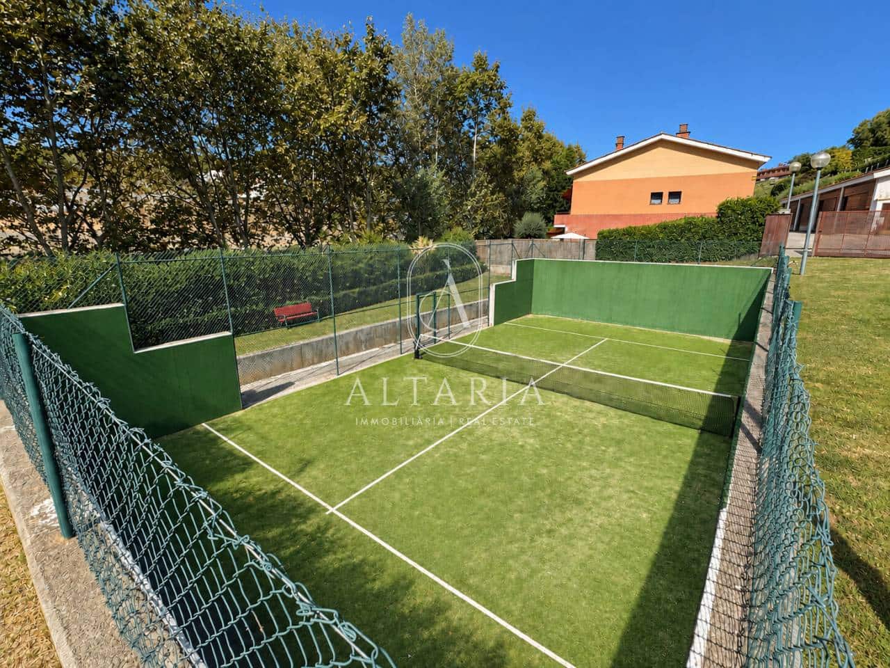 4 bedroom Semi-detached Villa for sale in Arenys de Mar with pool garage - € 648,000 (Ref: 10110464)