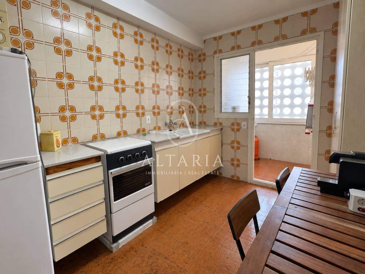 2 slaapkamer Flat te koop in Santa Susanna met zwembad garage - € 199.000 (Ref: 10132678)