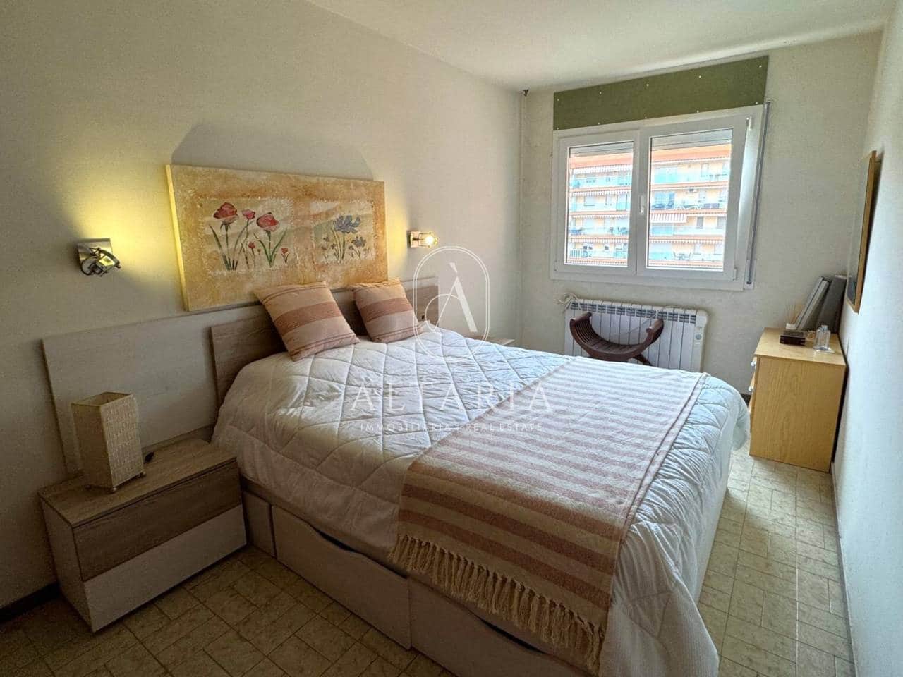 2 slaapkamer Flat te koop in Santa Susanna met zwembad garage - € 199.000 (Ref: 10132678)