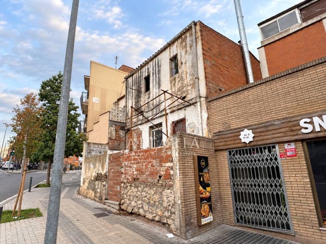 Byggetomt til salgs i Santa Coloma de Gramenet - € 195 000 (Ref: 10132679)