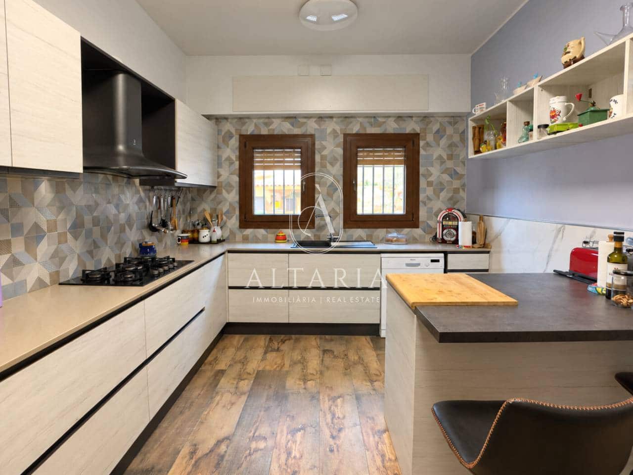 9 slaapkamer Finca/Landhuis te koop in Tordera met zwembad - € 1.295.000 (Ref: 10145657)