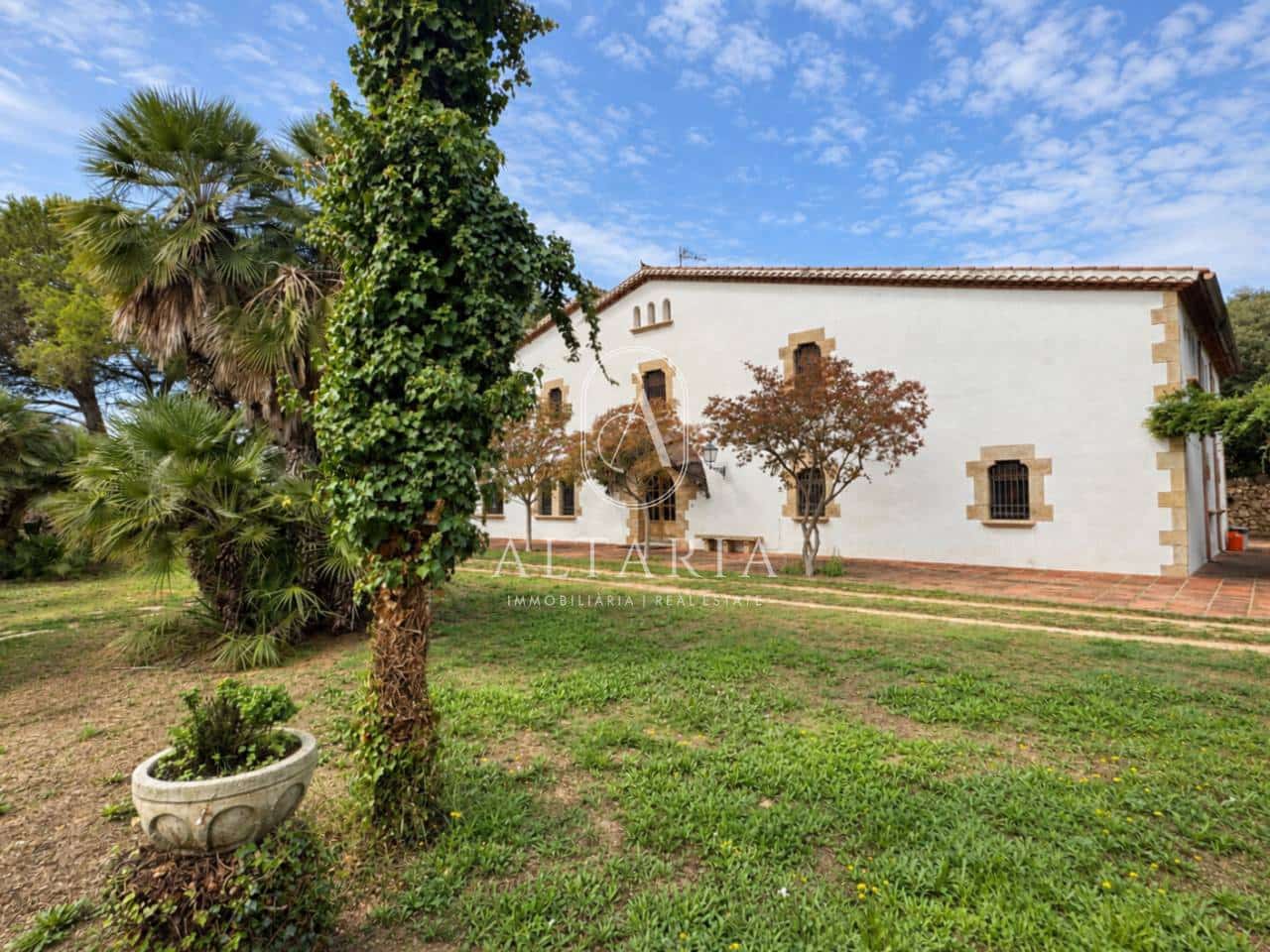 9 slaapkamer Finca/Landhuis te koop in Tordera met zwembad - € 1.295.000 (Ref: 10145657)