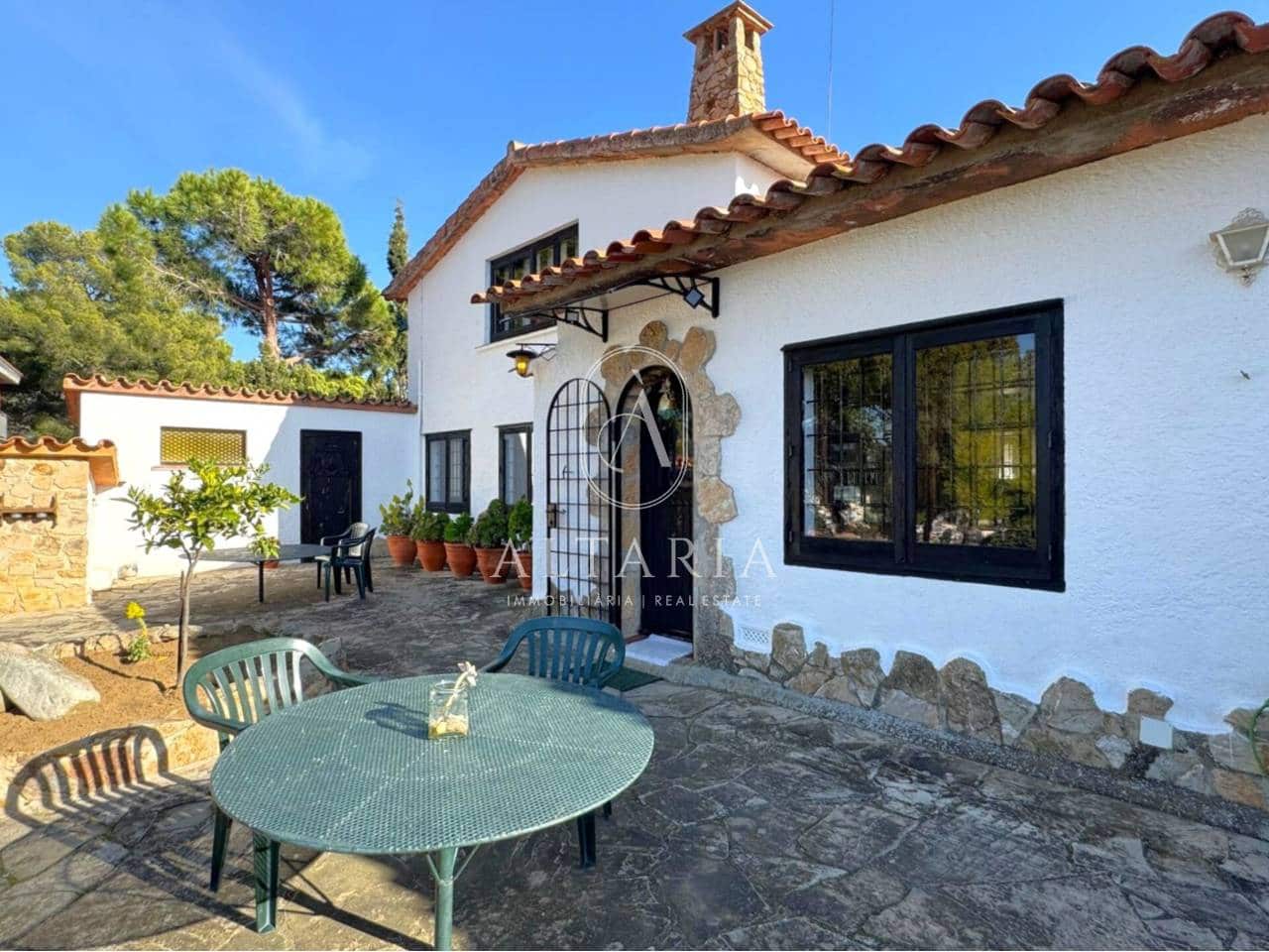 7 slaapkamer Villa te koop in Tossa de Mar - € 975.000 (Ref: 10145658)