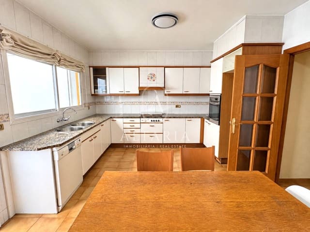 4 soverom Rekkehus til salgs i Blanes med garasje - € 545 000 (Ref: 10160800)