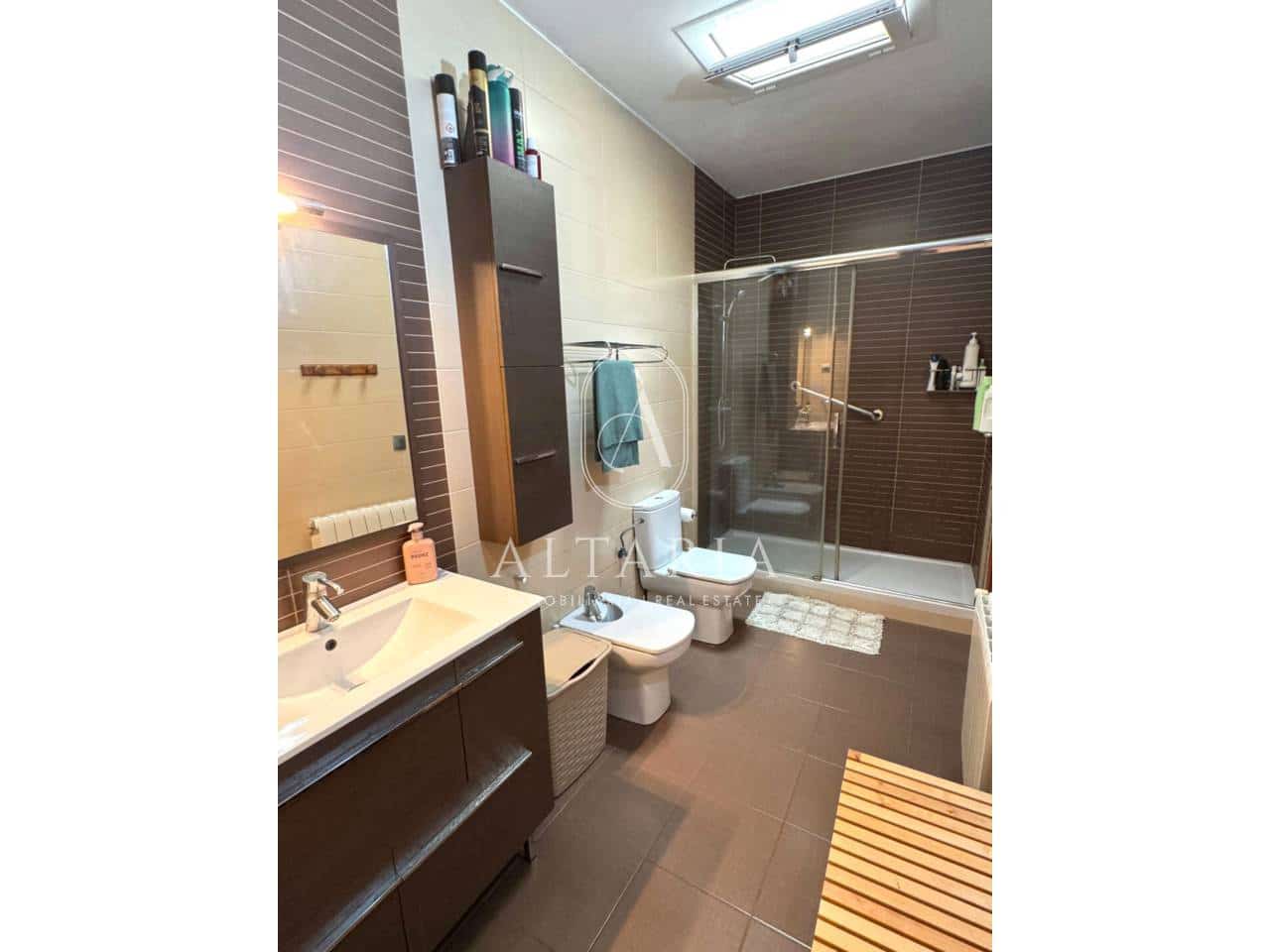 8 makuuhuone Maalaistalo myytävänä paikassa Mataro mukana uima-altaan 
autotalli - 890 000 € (Ref: 9626255)