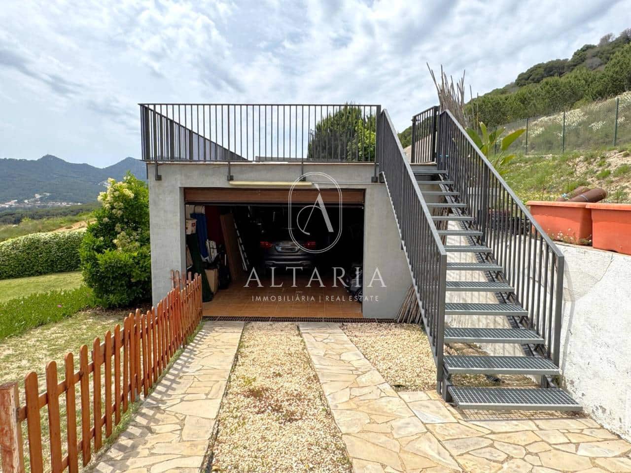 8 makuuhuone Maalaistalo myytävänä paikassa Mataro mukana uima-altaan 
autotalli - 890 000 € (Ref: 9626255)