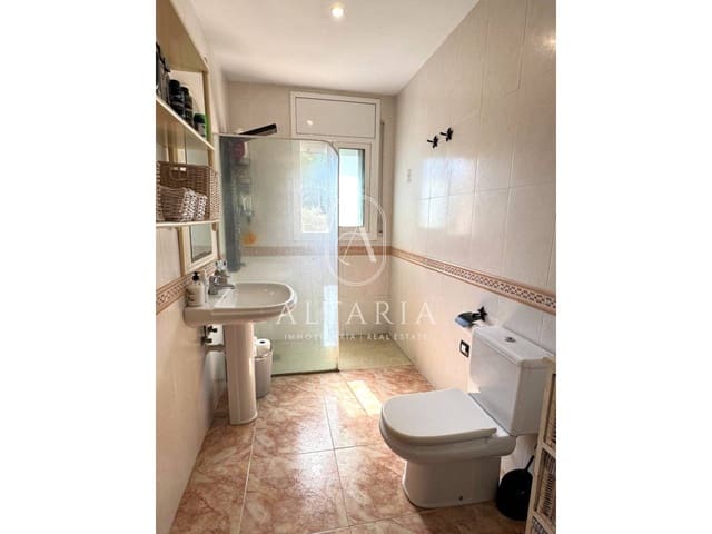 3 sovrum Villa till salu i Palafolls med pool garage - 320 000 € (Ref: 9626256)