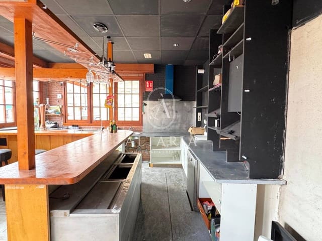 Kaupallinen myytävänä paikassa Malgrat de Mar - 65 000 € (Ref: 9626257)