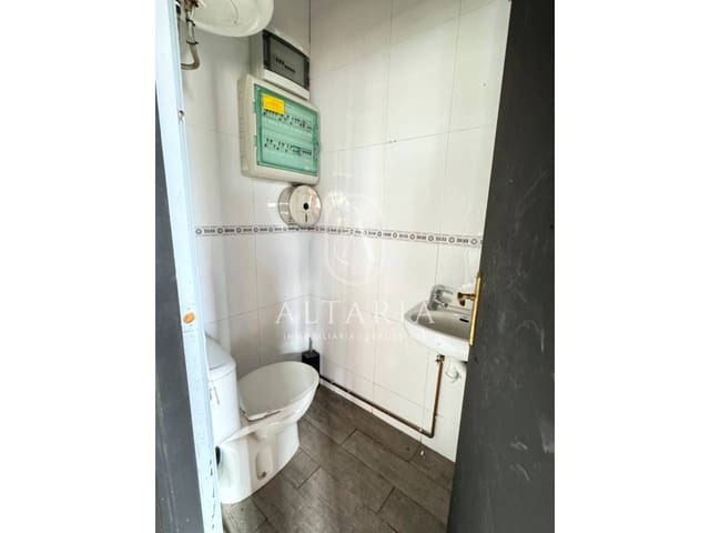 Kaupallinen myytävänä paikassa Malgrat de Mar - 65 000 € (Ref: 9626257)