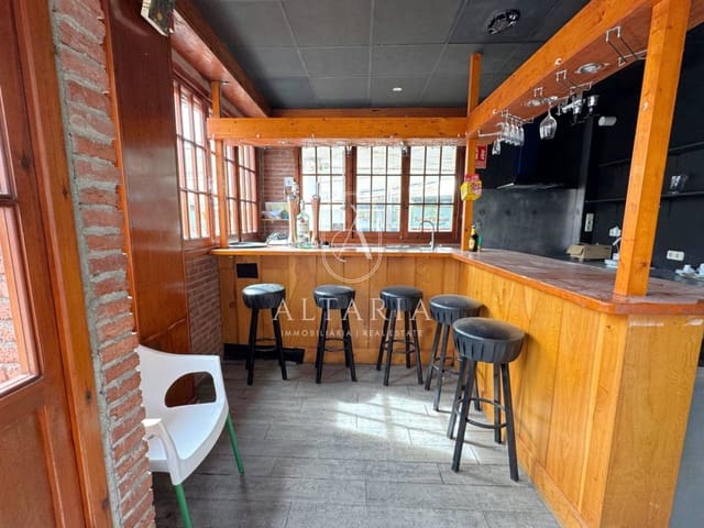 Kaupallinen myytävänä paikassa Malgrat de Mar - 65 000 € (Ref: 9626257)