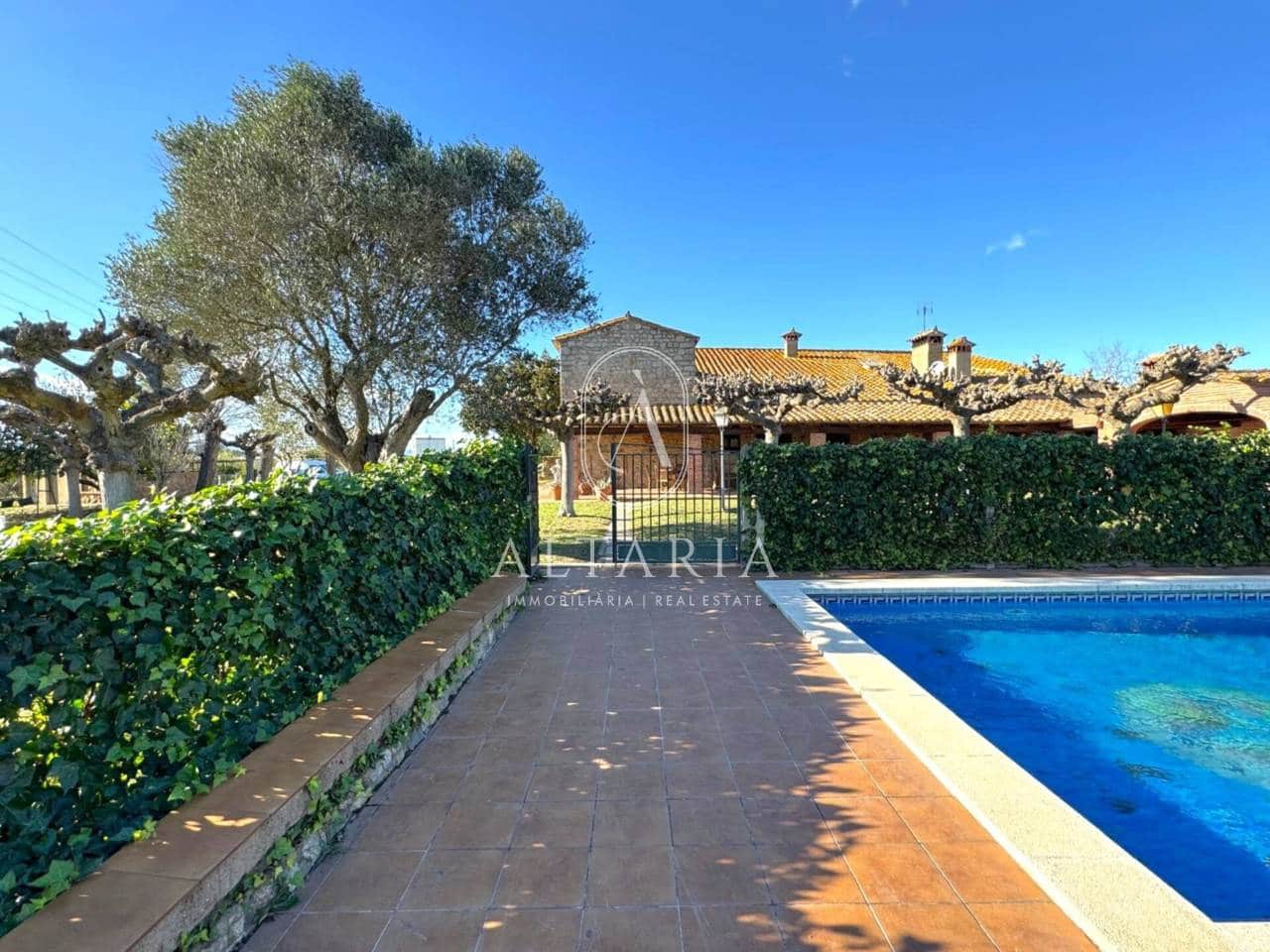 7 Zimmer Finca/Landgut zu verkaufen in Llagostera mit Pool Garage - 1.395.000 € (Ref: 9626258)