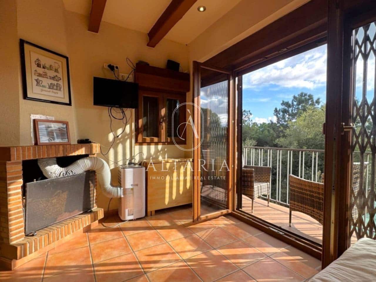 10 Zimmer Finca/Landgut zu verkaufen in Llagostera mit Pool Garage - 1.080.000 € (Ref: 9626262)