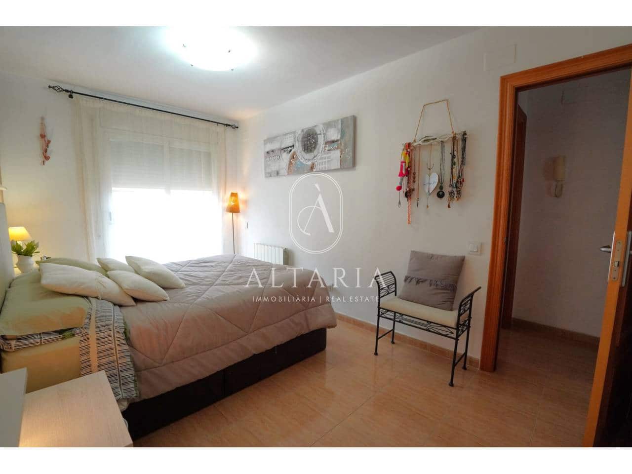 4 sovrum Hus till salu i Malgrat de Mar med garage - 468 000 € (Ref: 9626265)