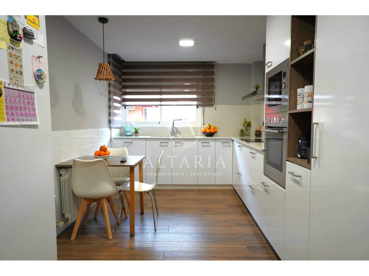 4 sovrum Hus till salu i Malgrat de Mar med garage - 468 000 € (Ref: 9626265)