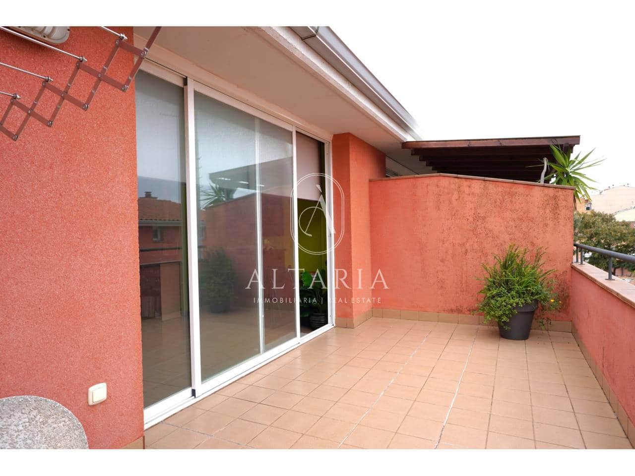 4 sovrum Hus till salu i Malgrat de Mar med garage - 468 000 € (Ref: 9626265)