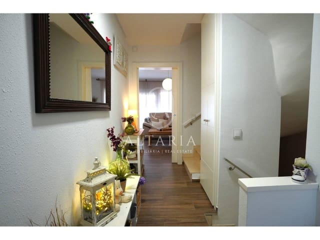 4 sovrum Hus till salu i Malgrat de Mar med garage - 468 000 € (Ref: 9626265)