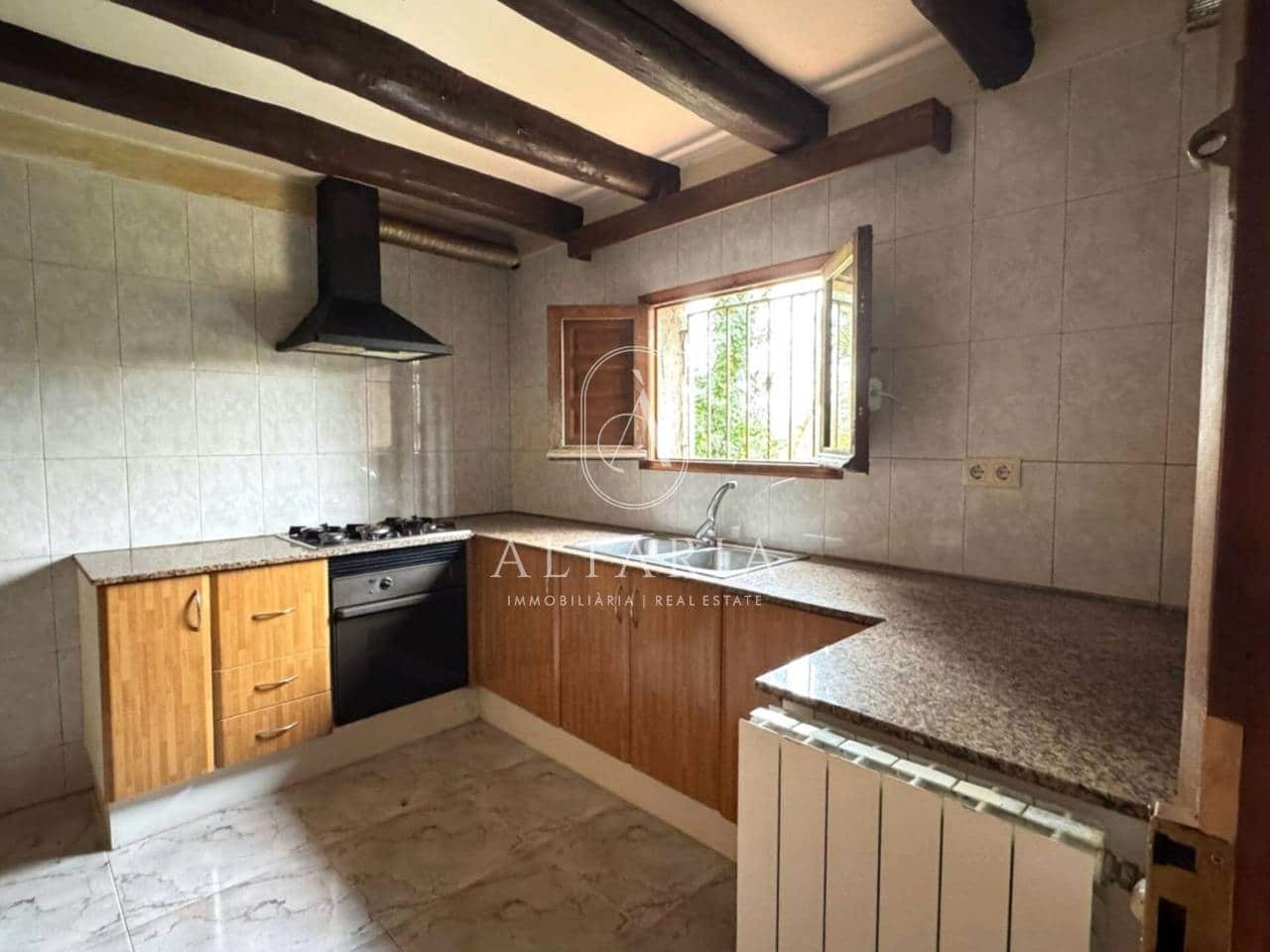 5 soveværelse Finca/Landehus til salg i Tordera med garage - € 589.000 (Ref: 9626267)