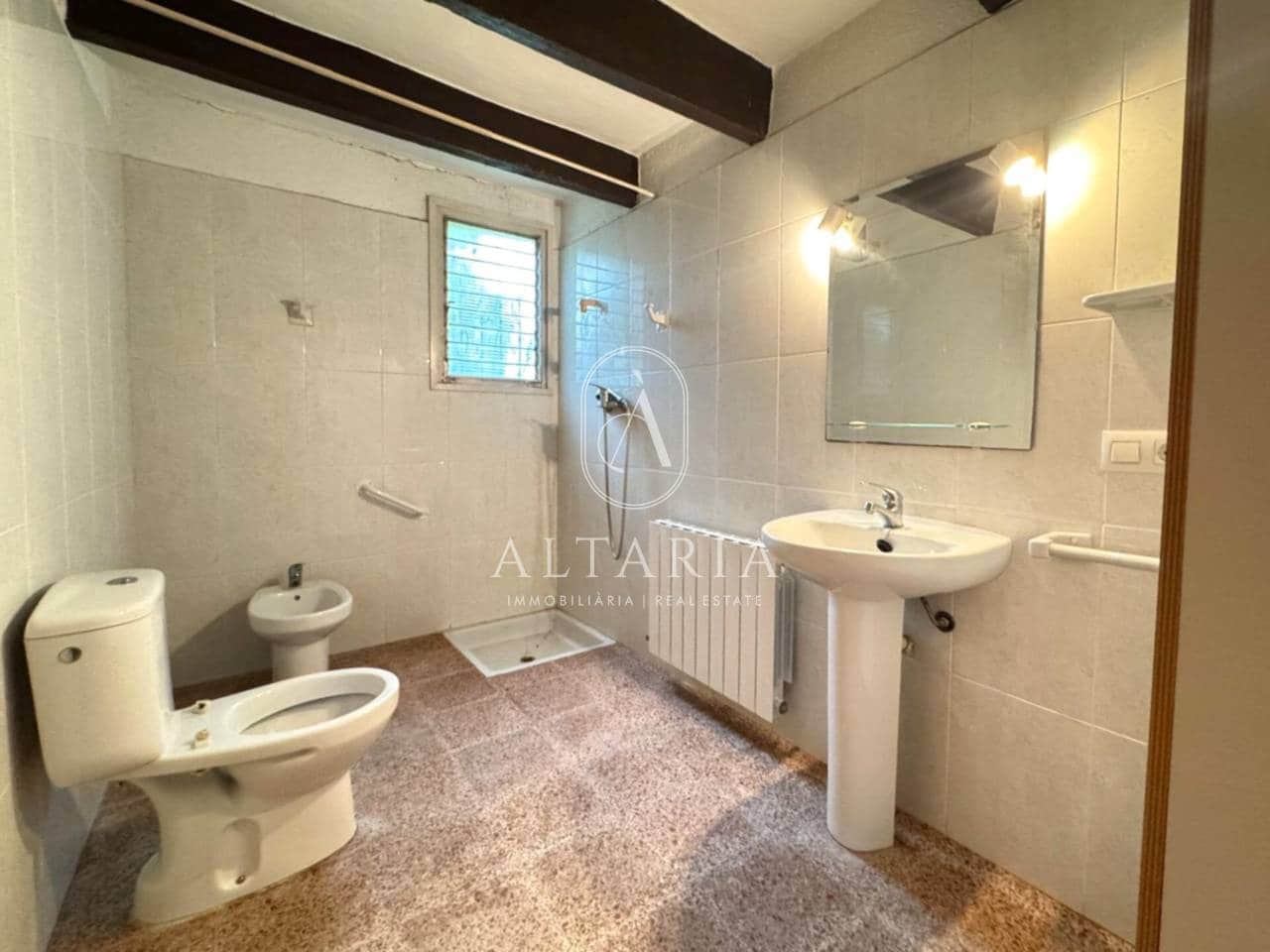 5 soveværelse Finca/Landehus til salg i Tordera med garage - € 589.000 (Ref: 9626267)