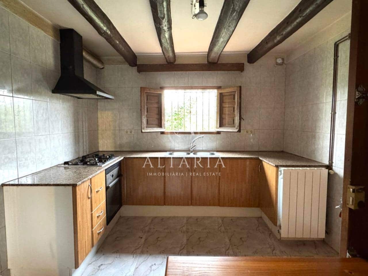 5 soveværelse Finca/Landehus til salg i Tordera med garage - € 589.000 (Ref: 9626267)