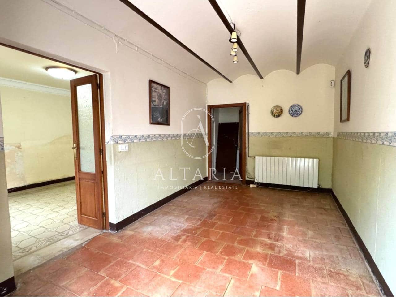 5 soveværelse Finca/Landehus til salg i Tordera med garage - € 589.000 (Ref: 9626267)