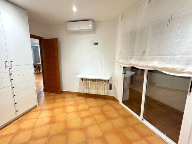 3 soverom Leilighet til salgs i Malgrat de Mar med garasje - € 250 000 (Ref: 9626270)